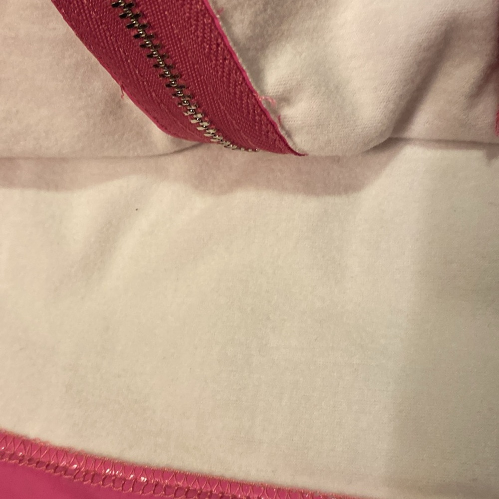 Hot Pink Vinyl Miniskirt With Zipper Accents - Picture 5 of 5